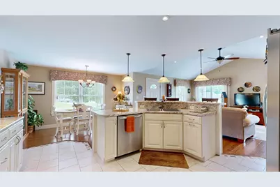 7 Cortland Way, Lewiston, ME 04240 - Photo 16