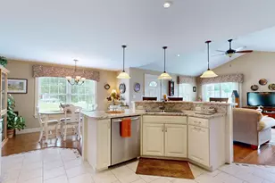 7 Cortland Wy, Lewiston, ME 04240 - Photo 16