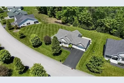 7 Cortland Way, Lewiston, ME 04240 - Photo 64