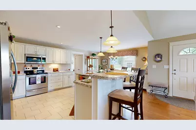 7 Cortland Way, Lewiston, ME 04240 - Photo 10