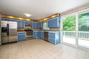 11 E Rocky Hill Road NE, York, ME 03909 - Photo 6