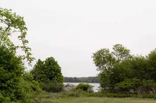 25 Pleasant St, Vinalhaven, ME 04863 - Photo 12