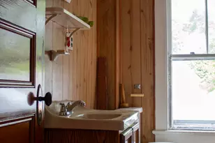 25 Pleasant St, Vinalhaven, ME 04863 - Photo 24
