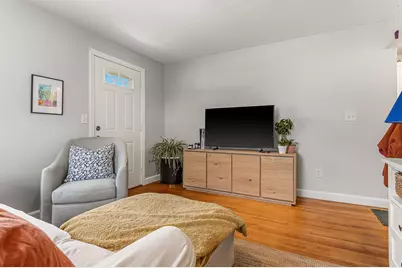 10-12 Dismukes Street, Kittery, ME 03904 - Photo 12