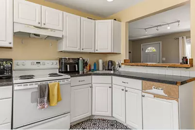 10-12 Dismukes Street, Kittery, ME 03904 - Photo 20