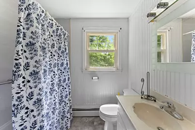 33 Penn Avenue, Portland, ME 04103 - Photo 24