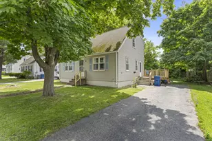 33 Penn Ave, Portland, ME 04103 - Photo 4