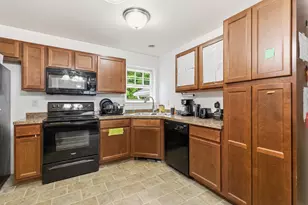 14 Fox Hollow Dr, Auburn, ME 04210 - Photo 6