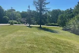 1055 Middle Rd, Warren, ME 04864 - Photo 10