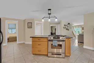 207 N Auburn Rd, Auburn, ME 04210 - Photo 8