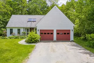 26 Blueberry Ln, Camden, ME 04843 - Photo 4