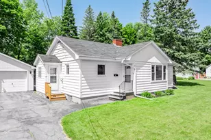 15 Parkway N, Brewer, ME 04412 - Photo 2