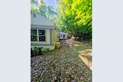 7 Whitman Street, Mexico, ME 04257 - Photo 4