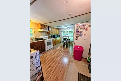 7 Whitman Street, Mexico, ME 04257 - Photo 12