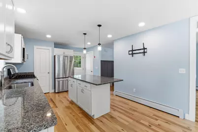 42 Admiral Harry Rich Drive, Brunswick, ME 04011 - Photo 6
