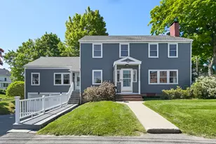 76 Limerock St, Rockland, ME 04841 - Photo 1