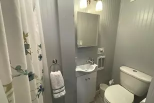 76 Limerock St, Rockland, ME 04841 - Photo 16