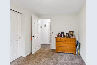 365 Hinckley Road, Clinton, ME 04927 - Photo 22