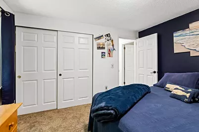 365 Hinckley Road, Clinton, ME 04927 - Photo 20