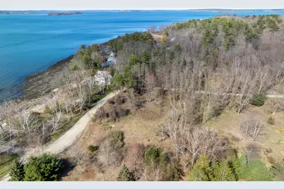 119 West Shore Drive, Portland, ME 04109 - Photo 4