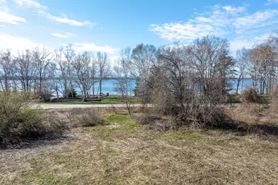 119 West Shore Drive, Portland, ME 04109 - Photo 12