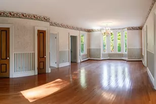 26 Mitchell St, Mechanic Falls, ME 04256 - Photo 4