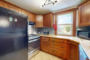 238 Sabattus St, Lewiston, ME 04240 - Photo 52