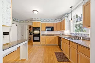 52 Whipple Rd, Kittery, ME 03904 - Photo 18