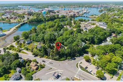 52 Whipple Road, Kittery, ME 03904 - Photo 12