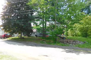 13 Connell Rd, Hartland, ME 04943 - Photo 1