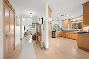 15 Harbor Dr, Brewer, ME 04412 - Photo 4