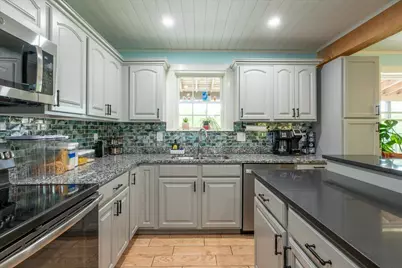 55 Mountain View Extension, Rockland, ME 04841 - Photo 4