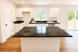 91 Berry Rd, Saco, ME 04072 - Photo 4