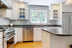 334 Broadturn Rd, Scarborough, ME 04074 - Photo 8