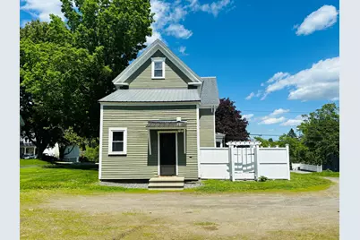 101 Pleasant Street, Dover Foxcroft, ME 04426 - Photo 8