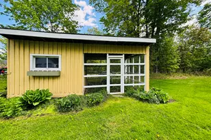 101 Pleasant St, Dover Foxcroft, ME 04426 - Photo 18