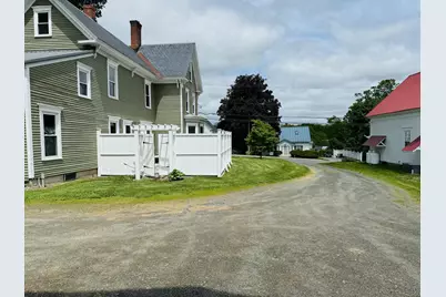 101 Pleasant Street, Dover Foxcroft, ME 04426 - Photo 8