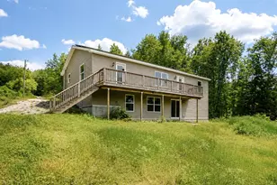42 Hobbs Hill Ln, Harrison, ME 04040 - Photo 2
