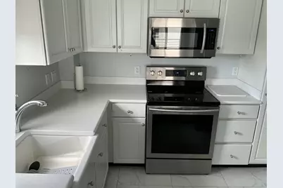 221 E Grand Avenue #6F, Old Orchard Beach, ME 04064 - Photo 2