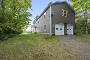 21 Burns Dr, Clinton, ME 04927 - Photo 2