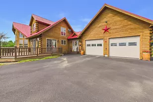 35 Benn St, Houlton, ME 04730 - Photo 16