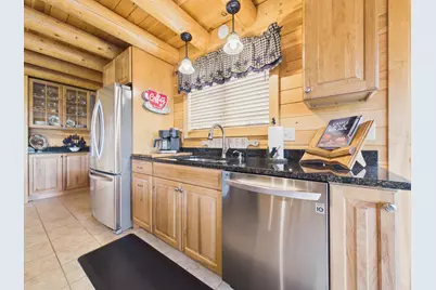 35 Benn Street, Houlton, ME 04730 - Photo 22