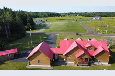 35 Benn Street, Houlton, ME 04730 - Photo 4