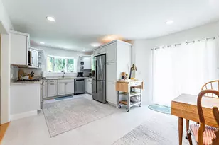 8 N Lewis Ave, Camden, ME 04843 - Photo 18