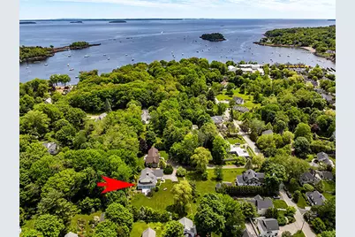 8 N Lewis Avenue, Camden, ME 04843 - Photo 1