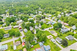29 Sterling St, Waterville, ME 04901 - Photo 12