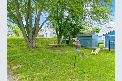 29 Sterling Street, Waterville, ME 04901 - Photo 6