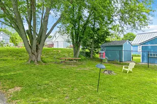 29 Sterling St, Waterville, ME 04901 - Photo 6