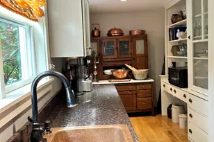 53 Congress St, Belfast, ME 04915 - Photo 14