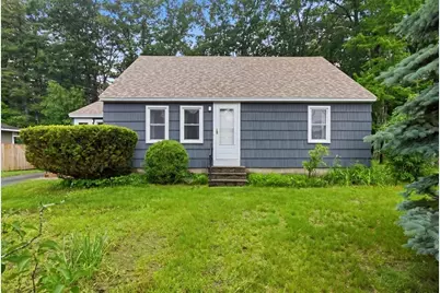 16 Woodland Avenue, Lisbon, ME 04252 - Photo 2